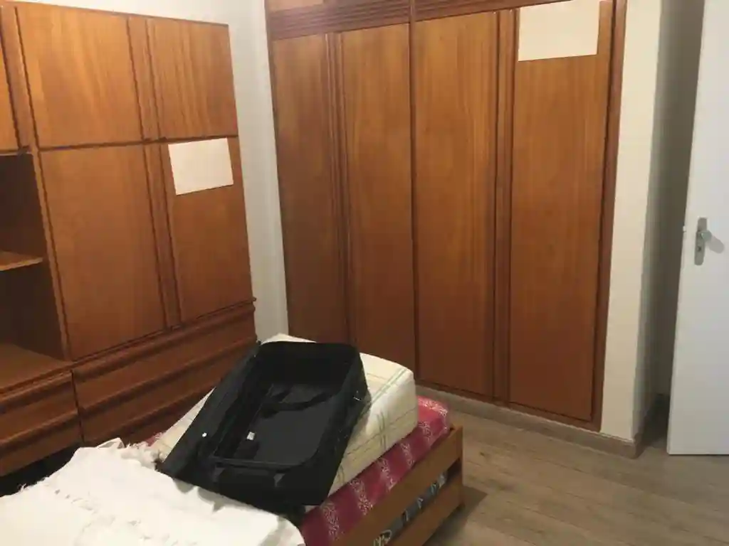 Apartamento com 4 quartos à venda, 240m² — foto 18 de 19