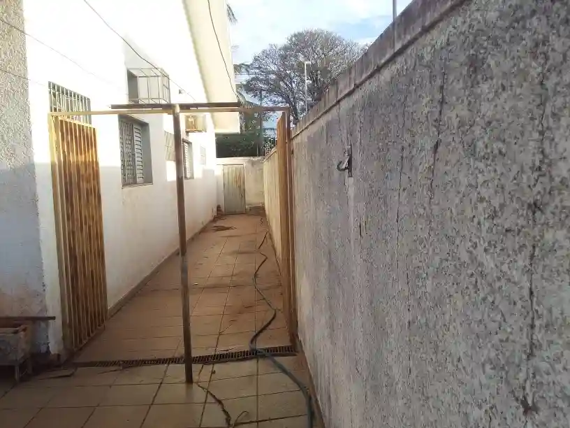 Casa à venda — foto 12 de 16