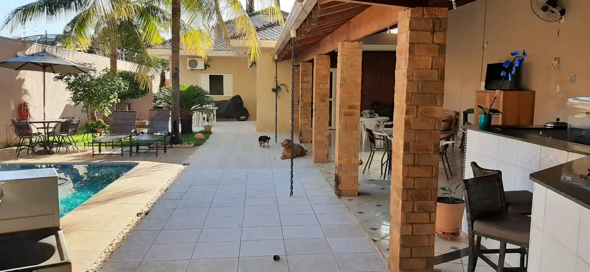 Casa com 3 quartos à venda, 450m² — foto 42 de 43