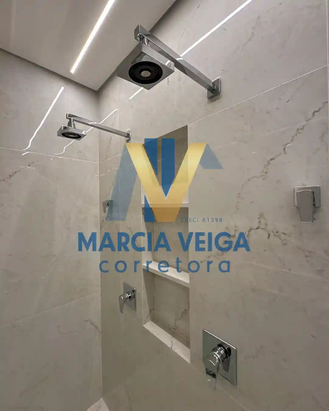 Casa de Condomínio com 4 quartos à venda, 550m² — foto 1 de 28