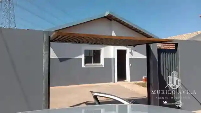 Casa com 2 quartos à venda, 45m² — foto 1 de 8