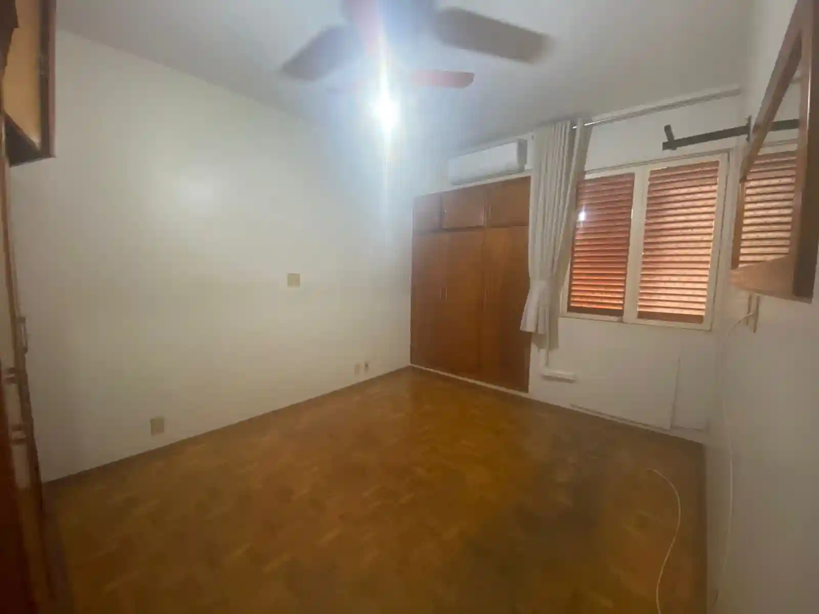 Apartamento com 3 quartos para aluguel, 195m² — foto 4 de 9