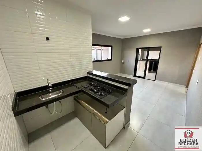 Casa com 3 quartos à venda, 117m² — foto 5 de 17