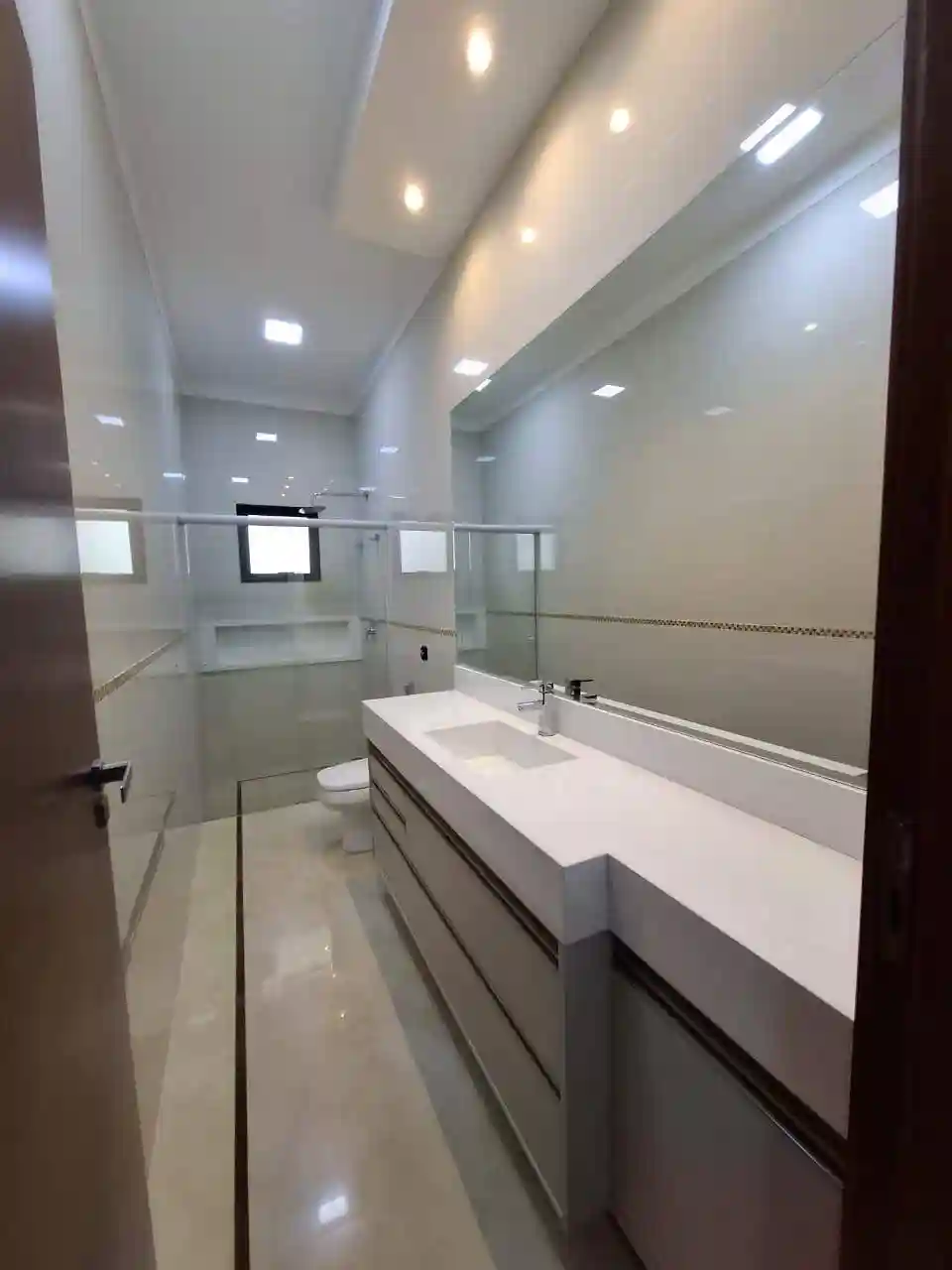 Casa de Condomínio com 4 quartos à venda, 267m² — foto 28 de 44