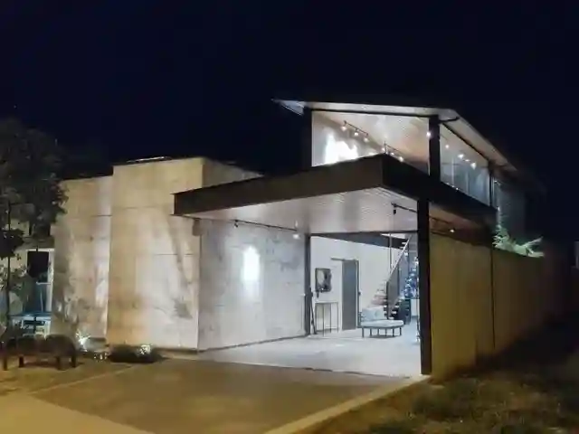 Casa de Condomínio com 4 quartos à venda, 240m² — foto 13 de 21