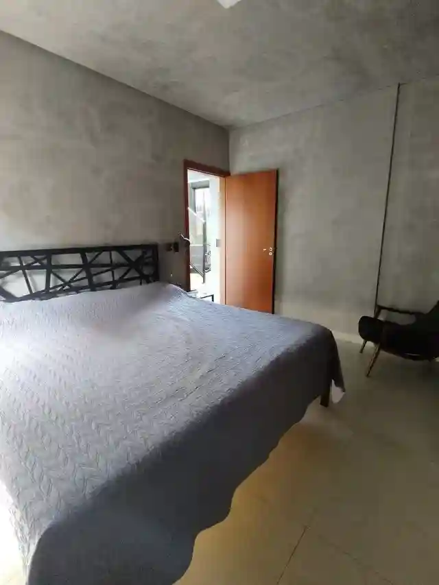 Casa de Condomínio com 4 quartos à venda, 240m² — foto 6 de 21