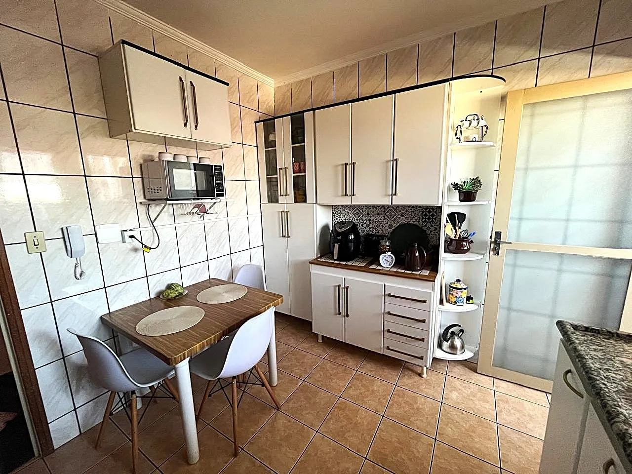 Apartamento com 2 quartos à venda, 60m² — foto 15 de 18