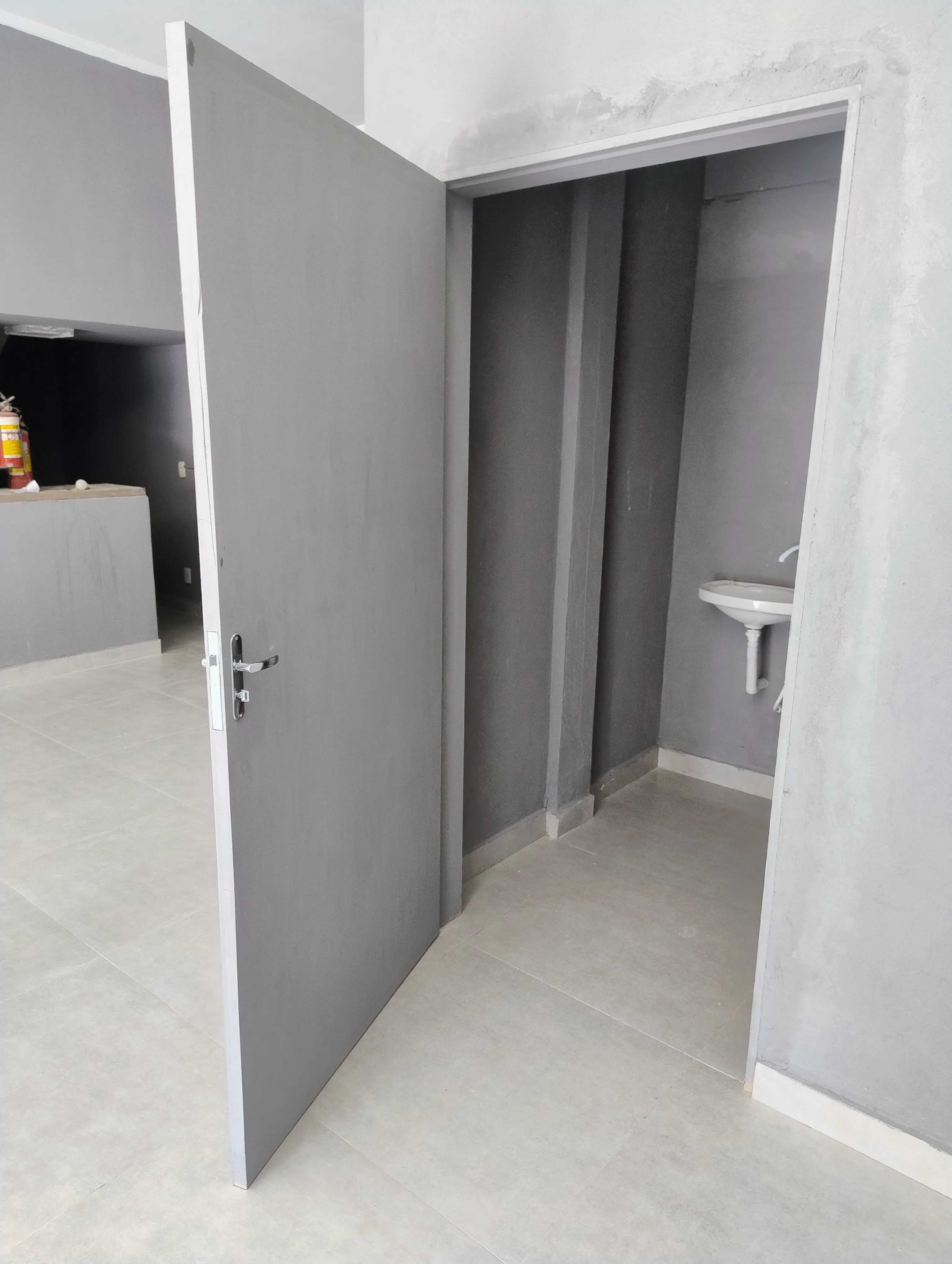 Loja / Salão / Ponto Comercial à venda e aluguel, 72m² — foto 8 de 8