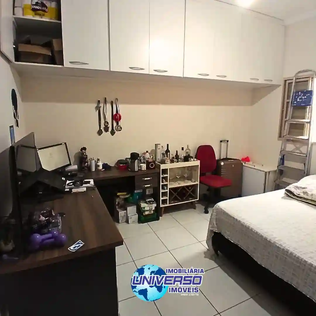 Casa com 3 quartos à venda, 130m² — foto 9 de 11