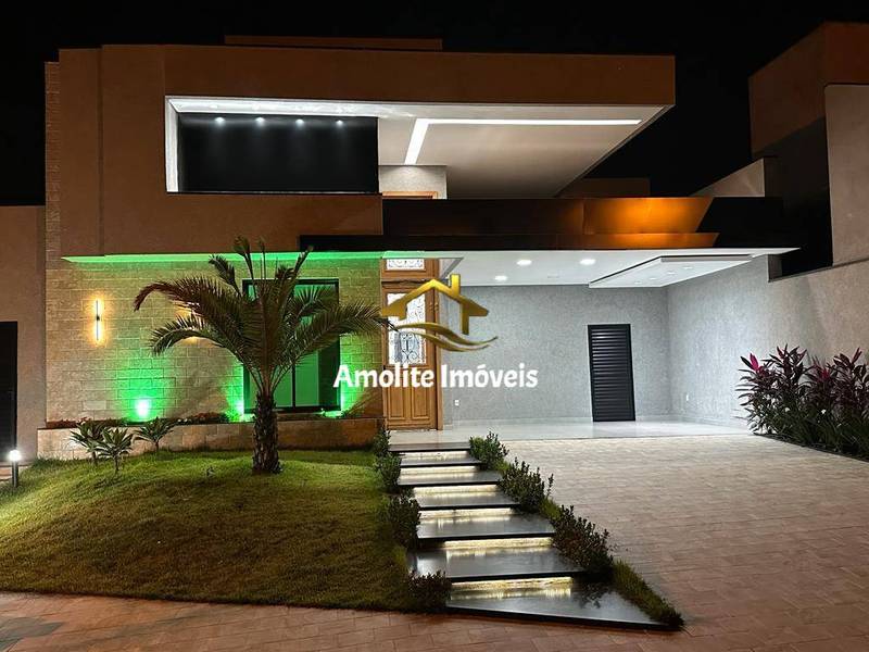 Casa de Condomínio com 3 quartos à venda, 217m² — foto 1 de 15