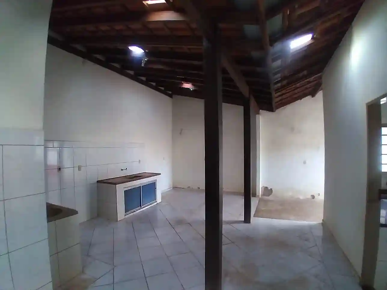 Casa à venda — foto 6 de 8