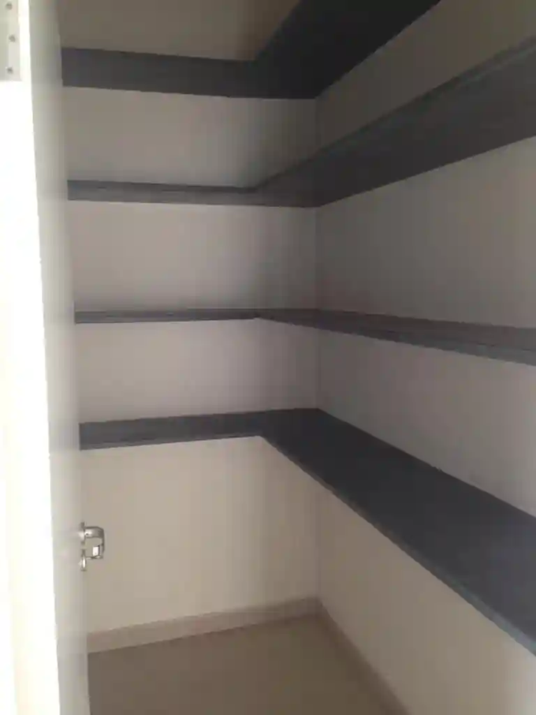 Casa de Condomínio com 3 quartos à venda, 450m² — foto 9 de 17