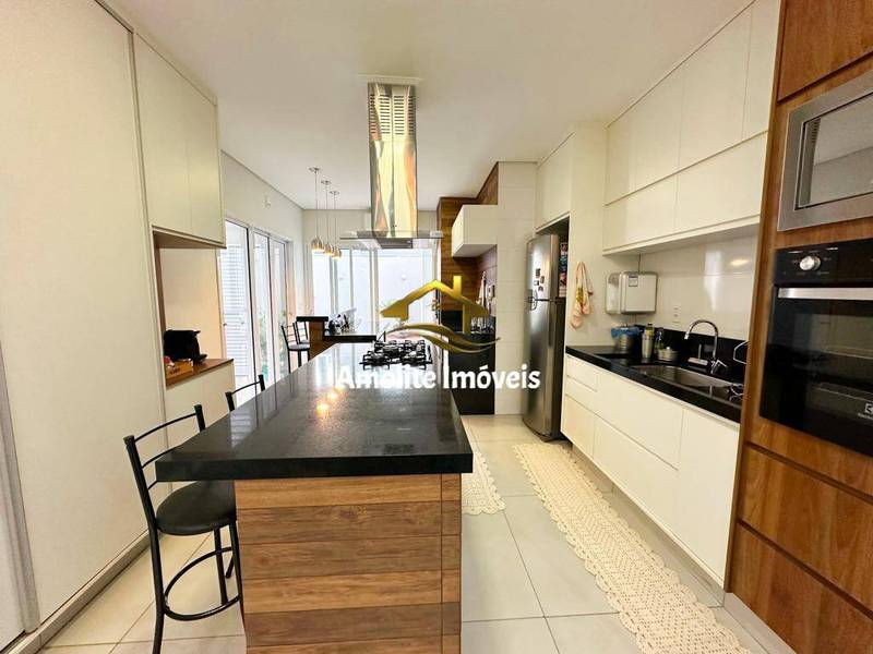 Casa de Condomínio com 3 quartos à venda, 180m² — foto 20 de 21