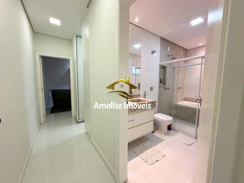Casa de Condomínio com 3 quartos à venda, 180m² — foto 6 de 21