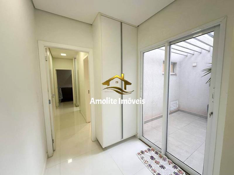 Casa de Condomínio com 3 quartos à venda, 180m² — foto 7 de 21
