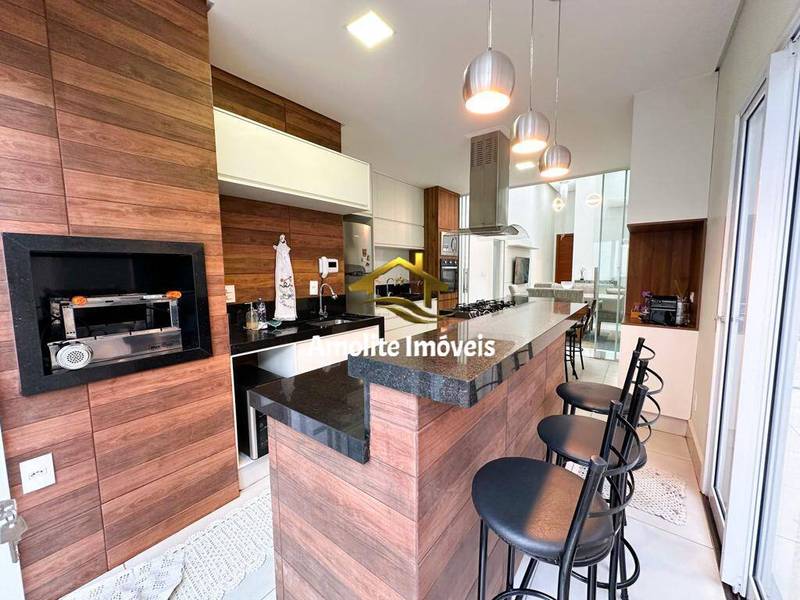 Casa de Condomínio com 3 quartos à venda, 180m² — foto 19 de 21