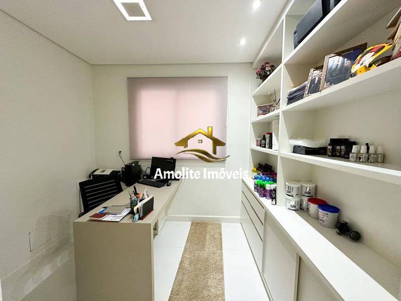 Casa de Condomínio com 3 quartos à venda, 180m² — foto 9 de 21