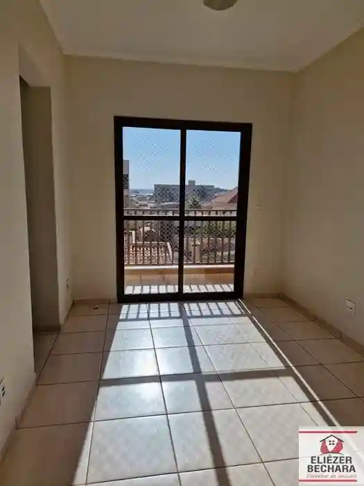 Apartamento com 2 quartos à venda, 55m² — foto 1 de 13