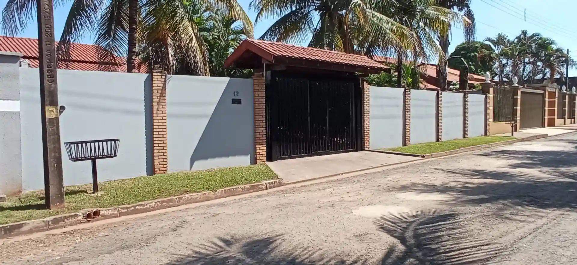 Casa de Condomínio com 3 quartos à venda, 1000m² — foto 1 de 20