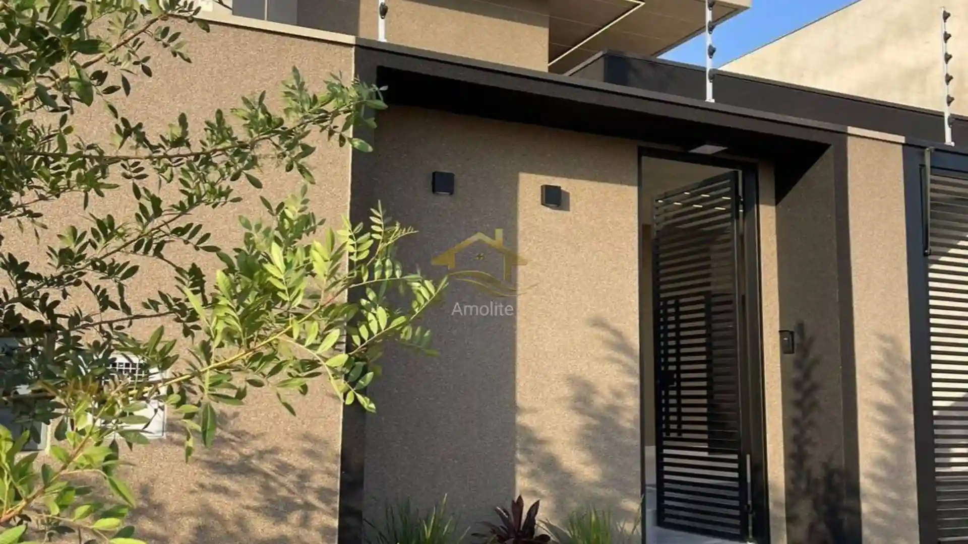 Casa com 3 quartos à venda, 120m² — foto 1 de 47
