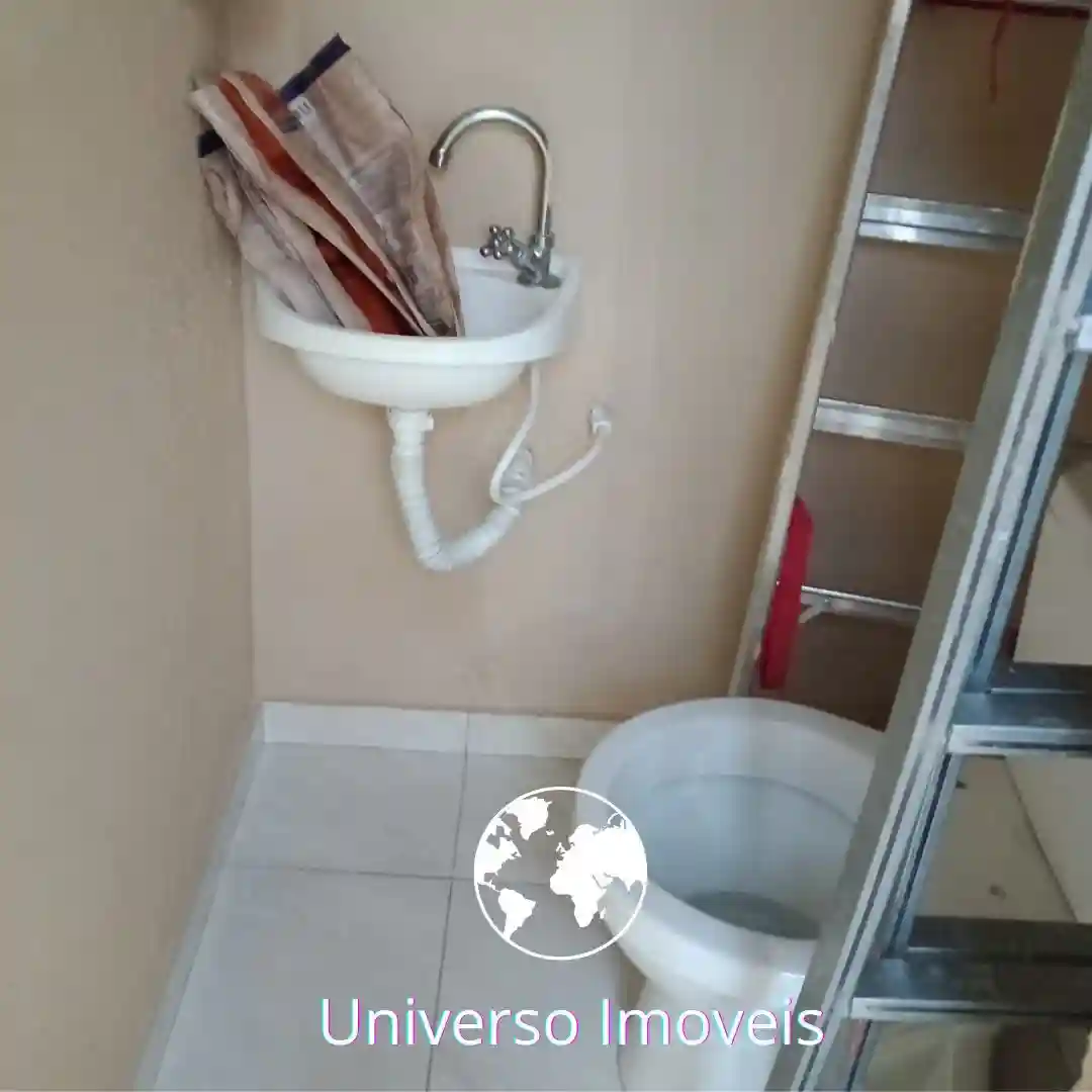 Casa com 2 quartos à venda, 200m² — foto 14 de 15