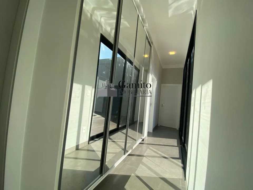 Casa de Condomínio à venda — foto 5 de 10
