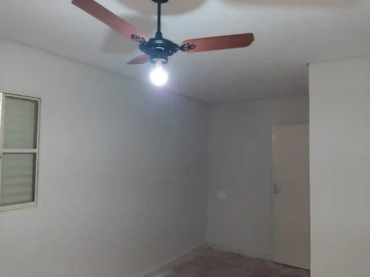 Casa com 3 quartos à venda, 160m² — foto 3 de 13