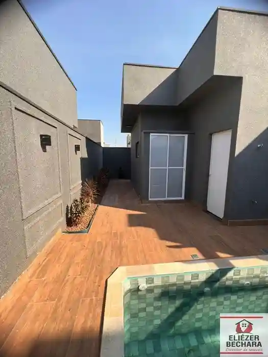 Casa de Condomínio com 3 quartos à venda, 150m² — foto 2 de 19
