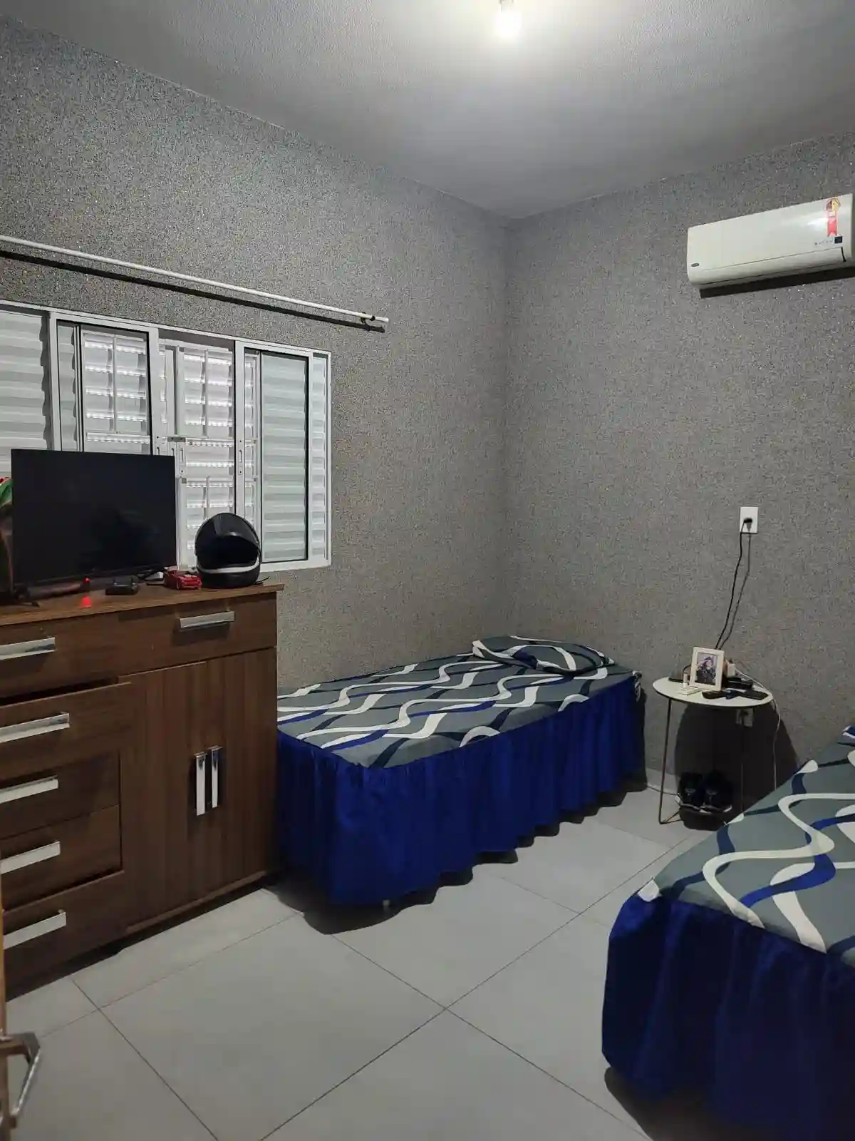 Casa com 3 quartos à venda, 160m² — foto 2 de 14