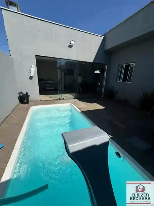 Casa com 3 quartos à venda, 200m² — foto 5 de 17