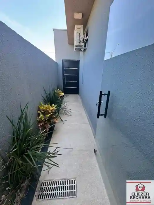 Casa com 3 quartos à venda, 200m² — foto 10 de 17