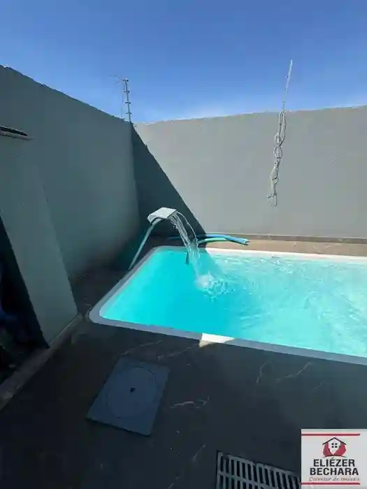 Casa com 3 quartos à venda, 200m² — foto 4 de 17