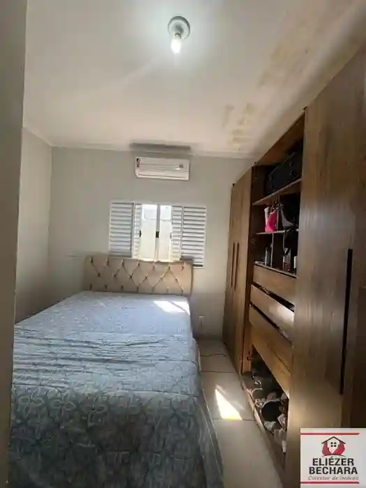 Casa com 3 quartos à venda, 200m² — foto 12 de 17