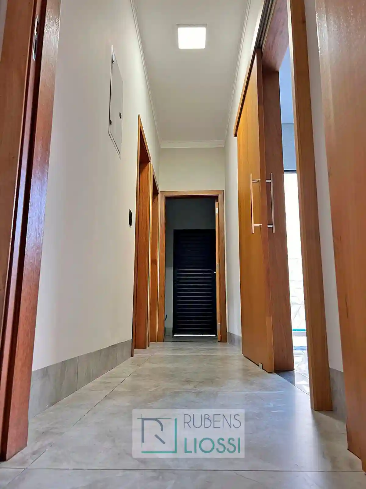 Casa de Condomínio com 3 quartos à venda, 195m² — foto 17 de 20