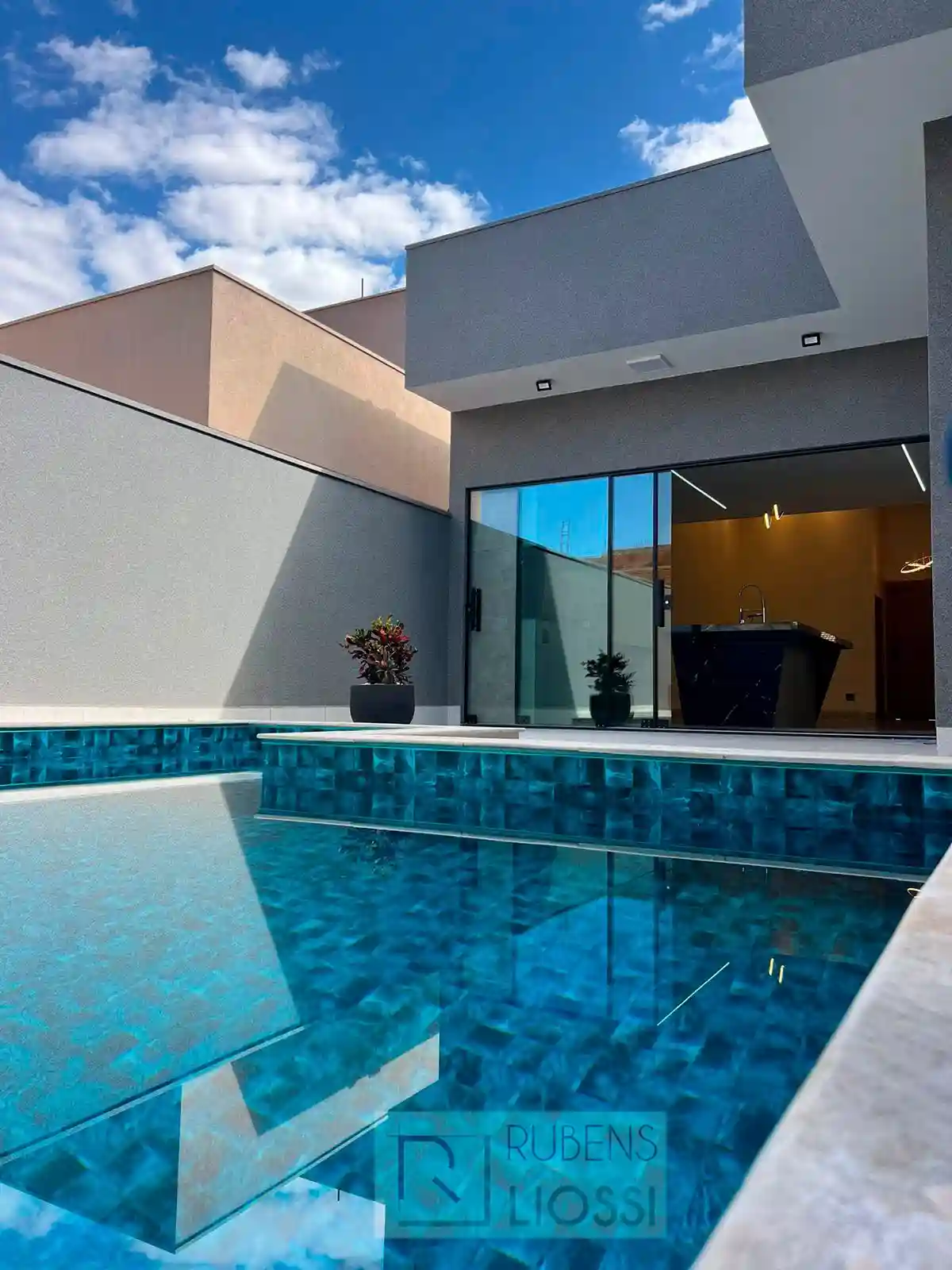 Casa de Condomínio com 3 quartos à venda, 195m² — foto 6 de 20