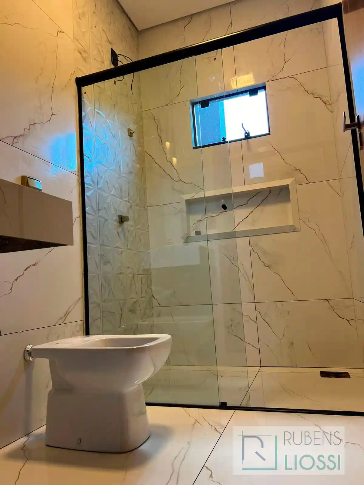 Casa de Condomínio com 3 quartos à venda, 195m² — foto 18 de 20