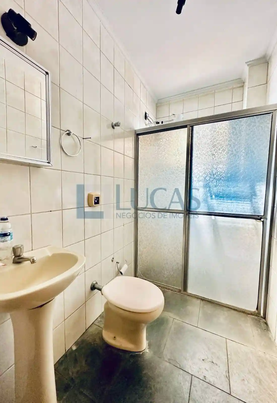 Apartamento com 2 quartos à venda, 85m² — foto 10 de 10