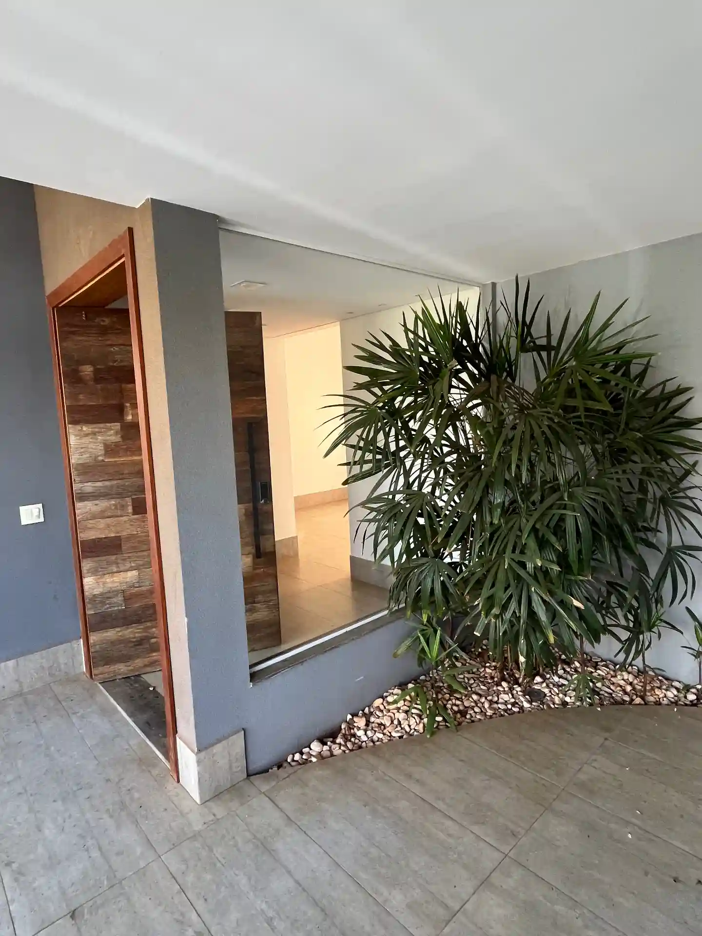 Casa de Condomínio com 3 quartos para aluguel, 230m² — foto 13 de 24