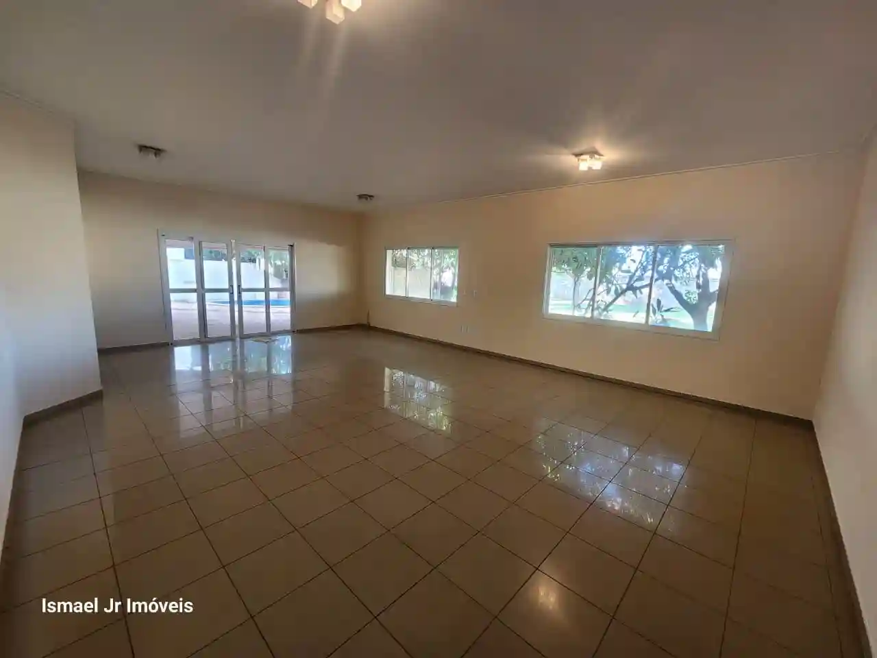 Casa de Condomínio com 3 quartos à venda, 400m² — foto 9 de 28