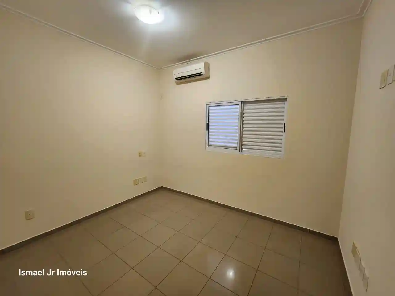 Casa de Condomínio com 3 quartos à venda, 400m² — foto 25 de 28