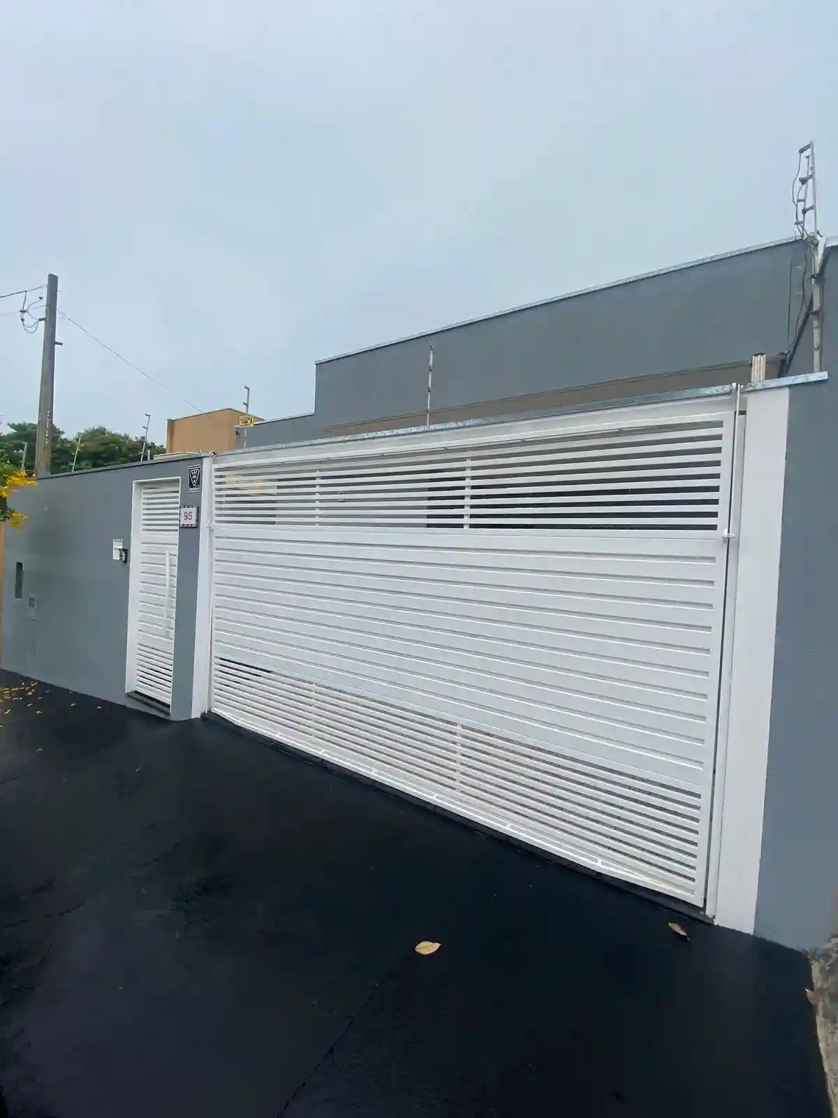 Casa com 2 quartos à venda, 160m² — foto 1 de 25