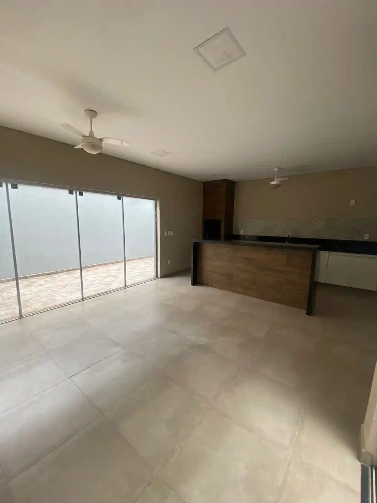 Casa com 2 quartos à venda, 160m² — foto 3 de 25
