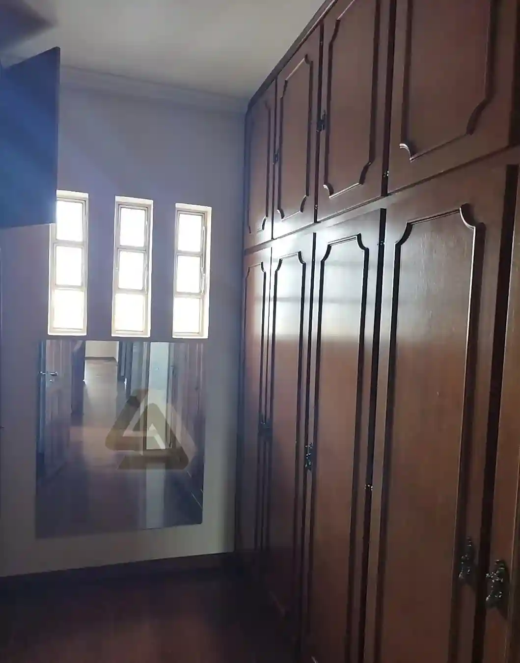 Apartamento com 4 quartos à venda, 291m² — foto 9 de 17