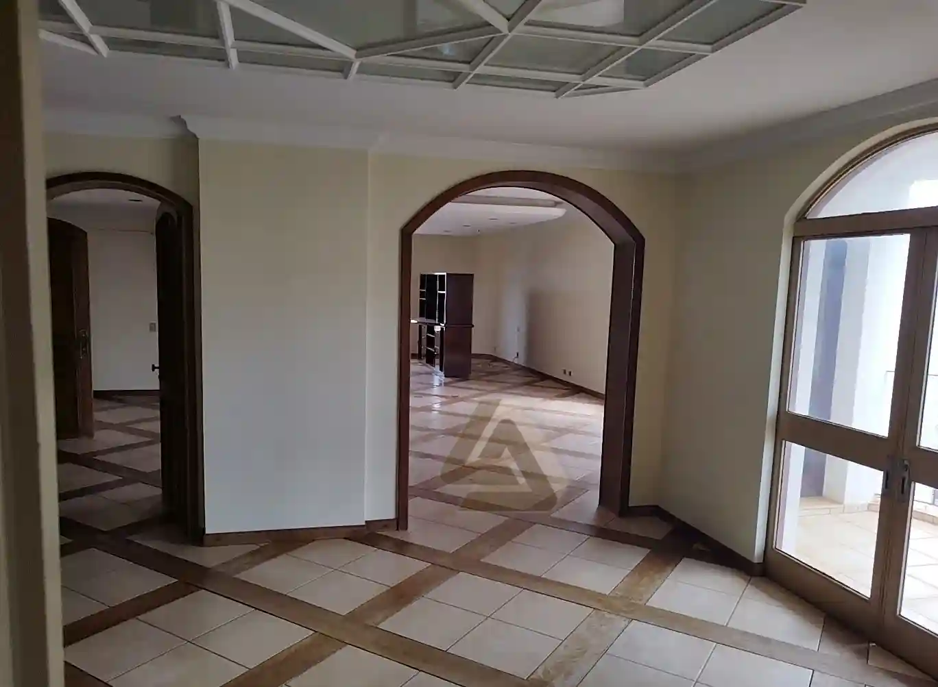 Apartamento com 4 quartos à venda, 291m² — foto 5 de 17