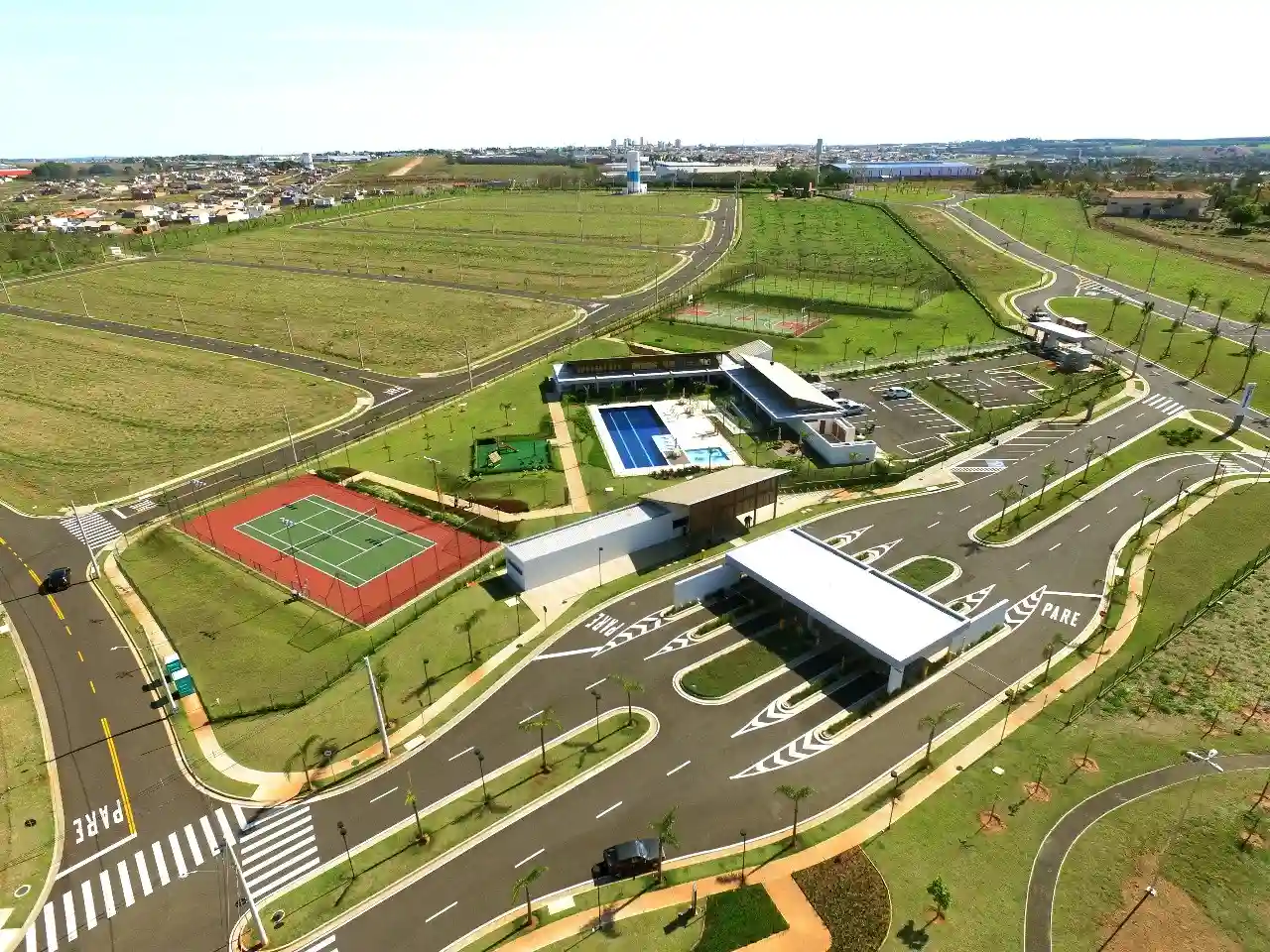Terreno / Lote / Condomínio  à venda, 300m² — foto 1 de 1