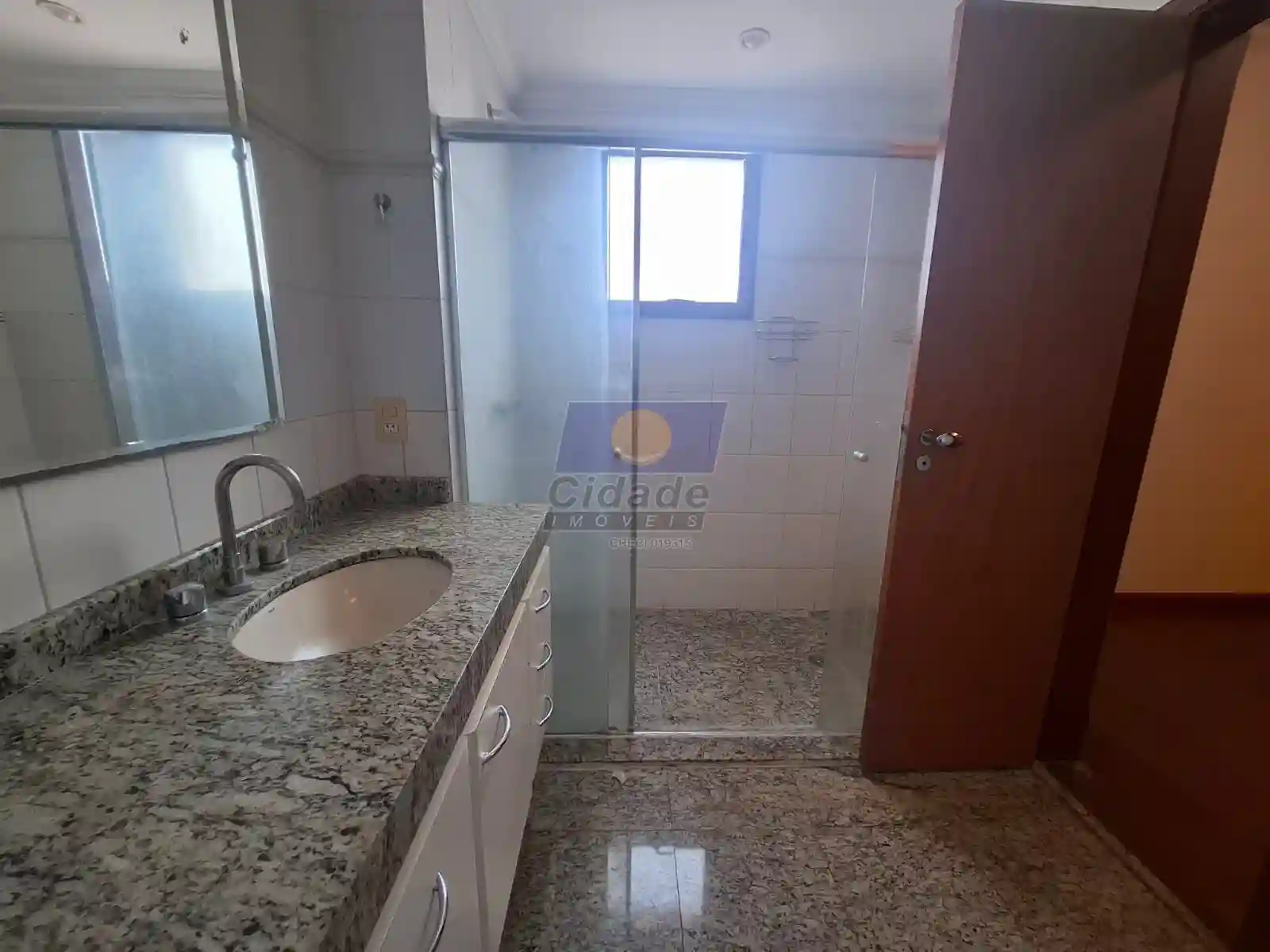Apartamento com 3 quartos para aluguel, 158m² — foto 15 de 19