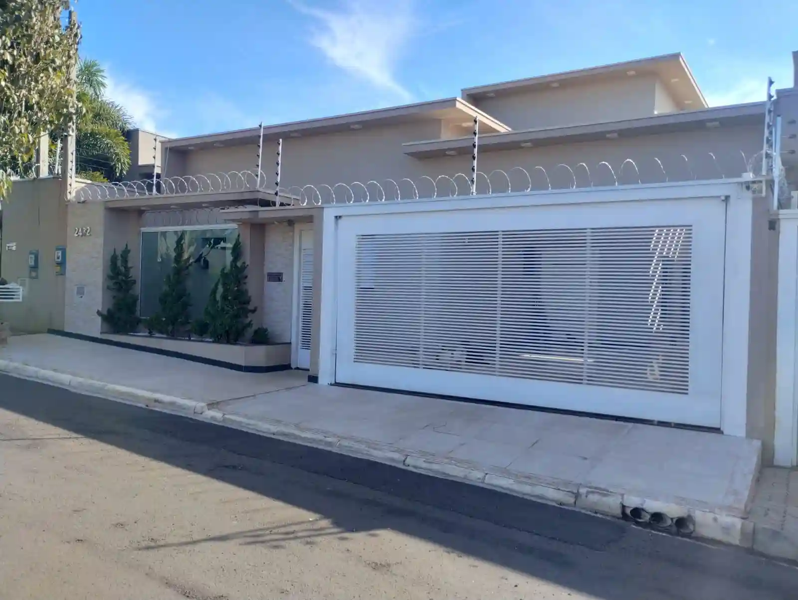 Casa com 4 quartos à venda, 100m² — foto 16 de 29