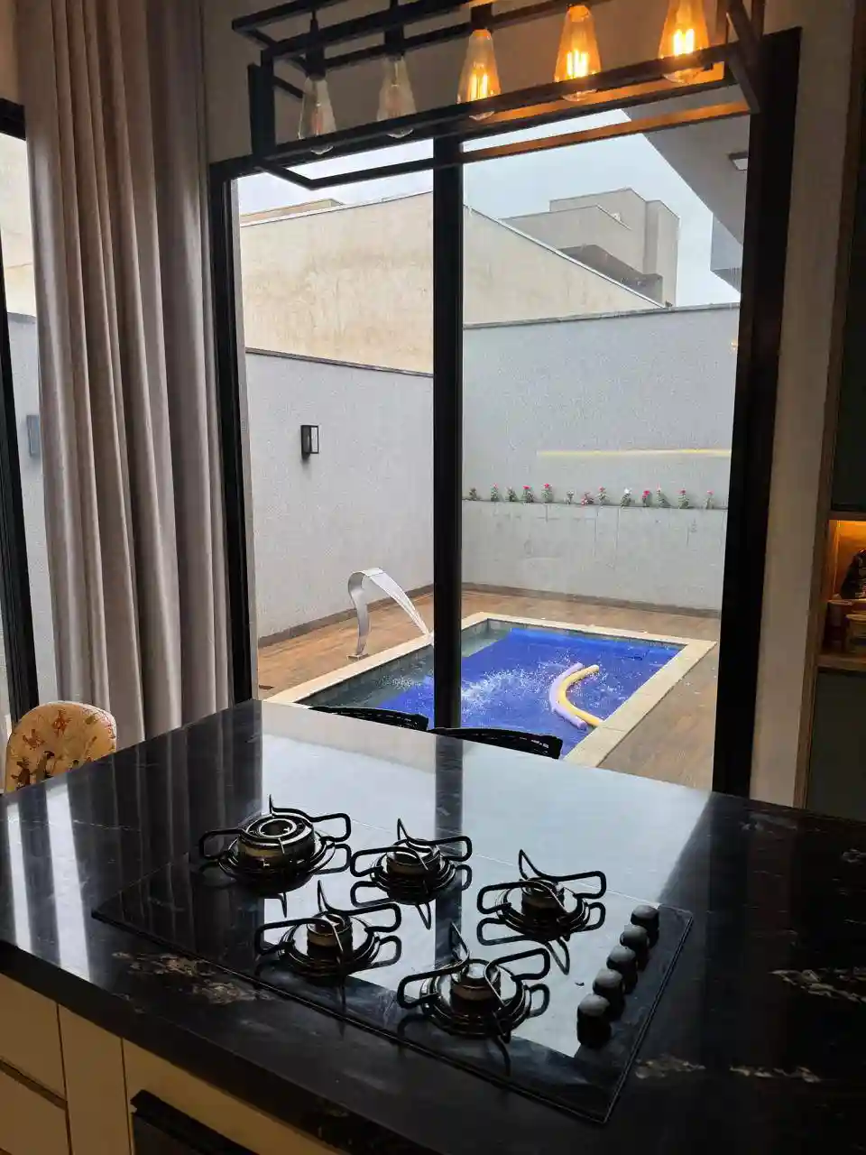 Casa de Condomínio com 3 quartos à venda, 176m² — foto 6 de 48