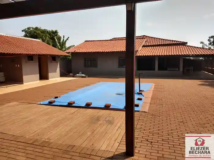 Fazenda / Sítio / Chácara com 2 quartos à venda, 2000m² — foto 1 de 43