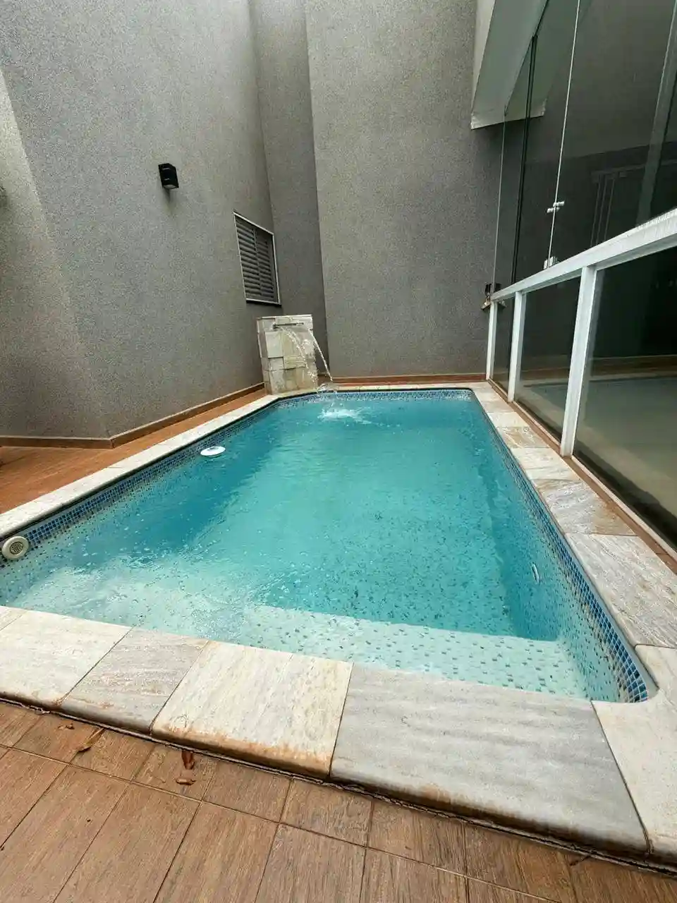 Casa de Condomínio com 4 quartos à venda, 250m² — foto 9 de 19